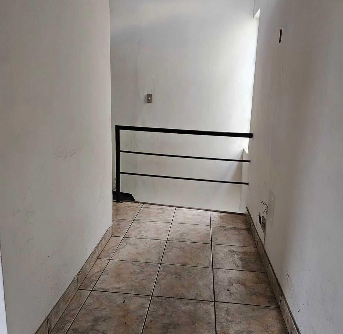 Andar, Centro, 0 Quarto, 0 Vaga