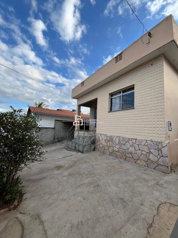 Casa, Coqueiros, 3 Quartos, 4 Vagas, 1 Suíte