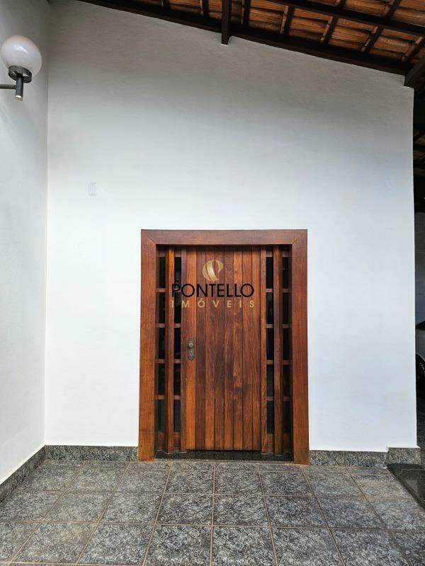 Casa, Boa Vista, 5 Quartos, 1 Vaga, 1 Suíte