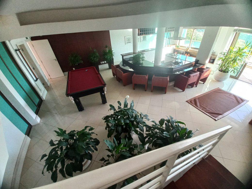 Casa, Estoril, 4 Quartos, 5 Vagas, 4 Suítes
