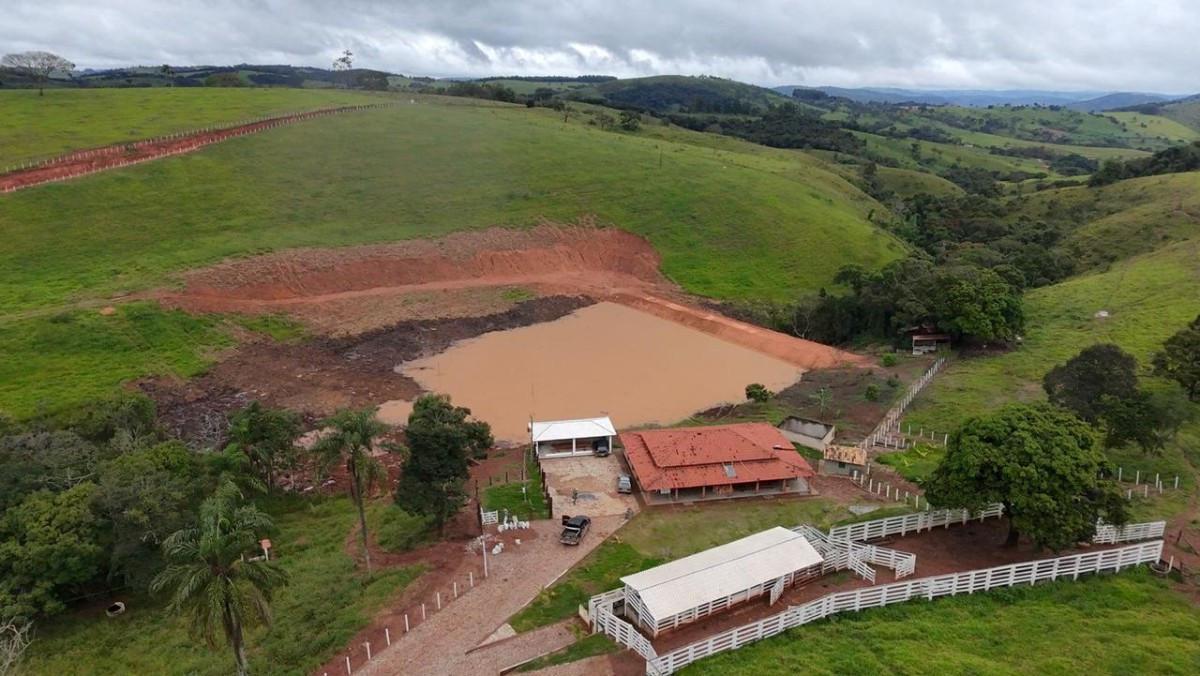 Fazenda, Zona Rural, 4 Quartos, 0 Vaga, 1 Suíte