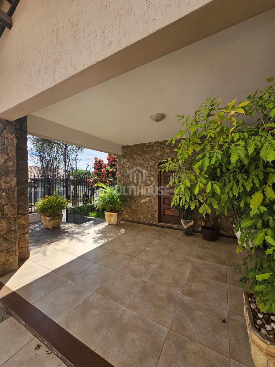 Casa, Itapoã, 3 Quartos, 6 Vagas, 1 Suíte