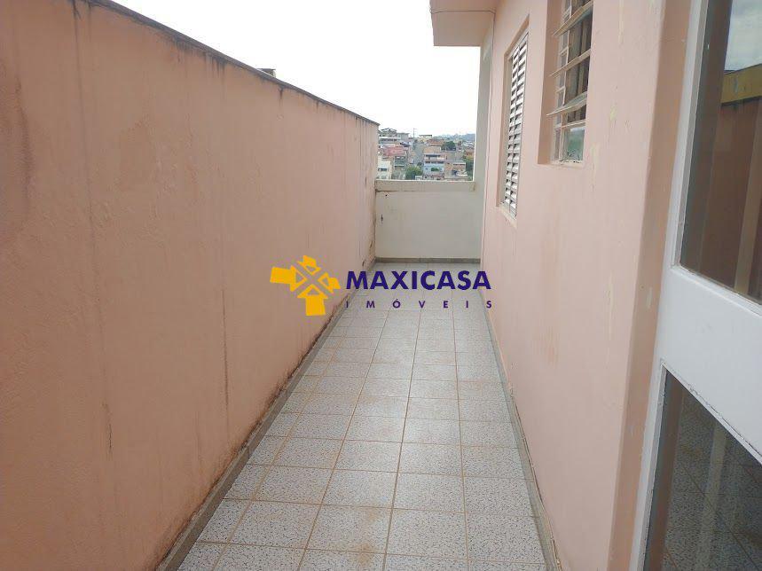 Casa, Cachoeirinha, 4 Quartos, 6 Vagas, 1 Suíte