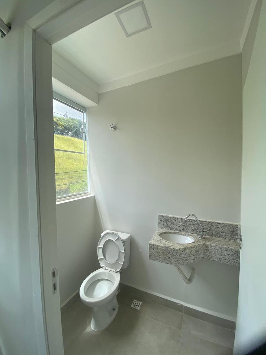 Sala, Vila Verde, 0 Quarto, 0 Vaga