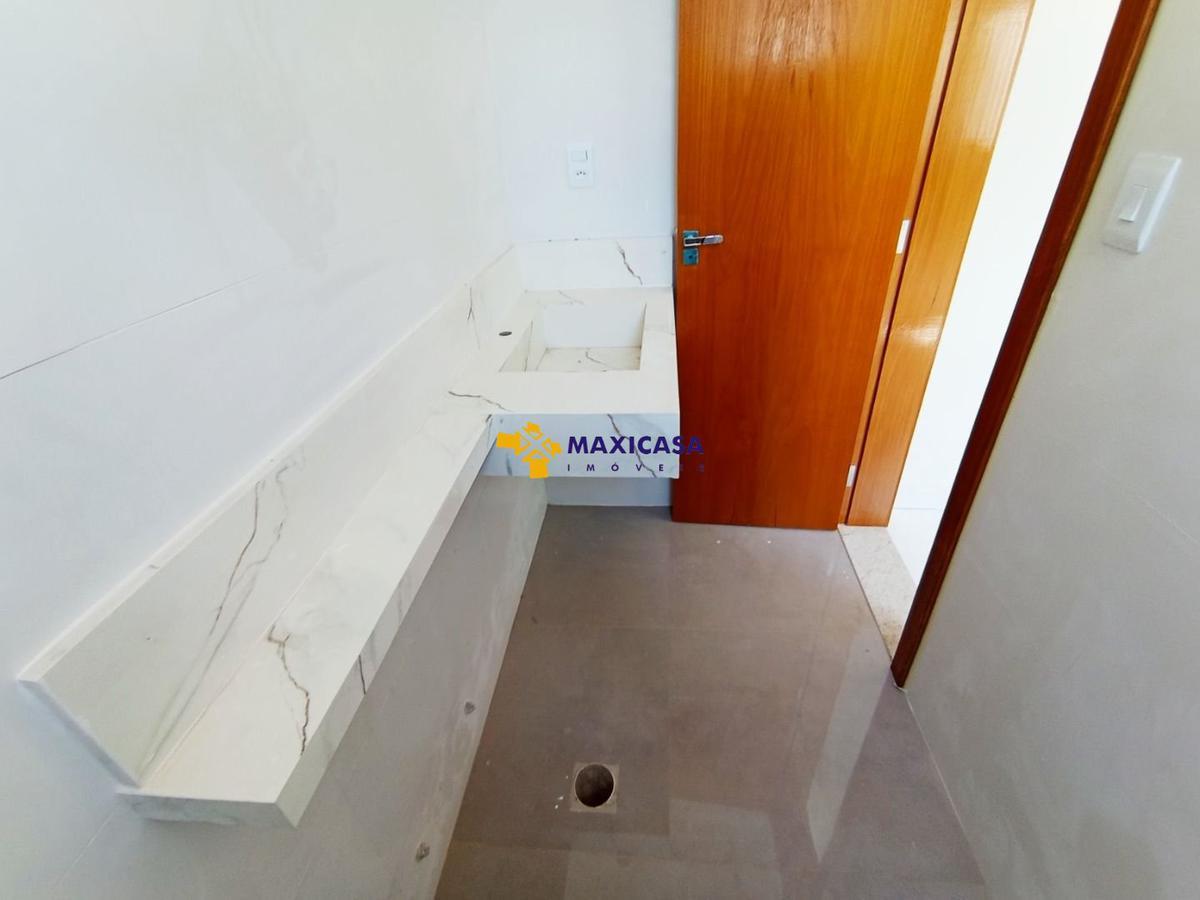 Casa, Santa Amélia, 3 Quartos, 2 Vagas, 1 Suíte