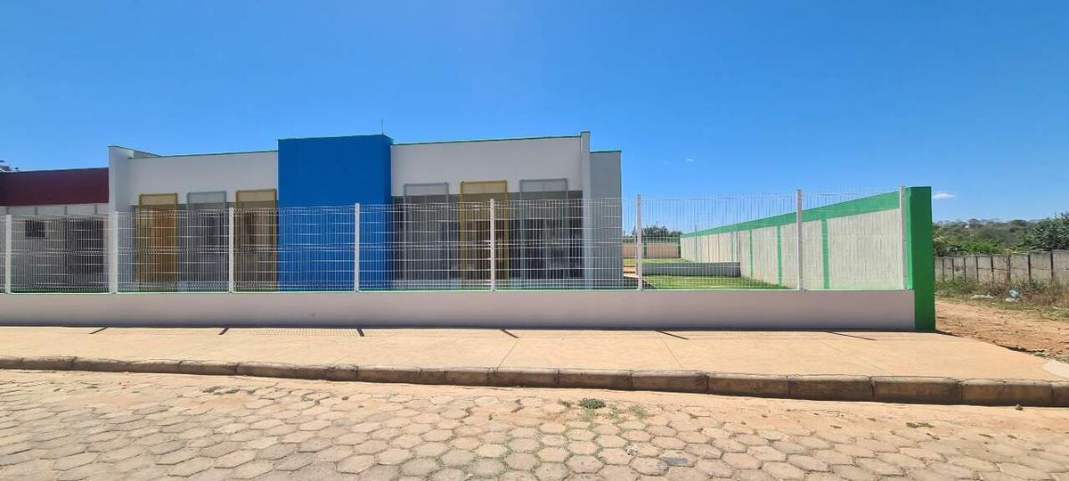 Lote, Centro, 0 Quarto, 0 Vaga