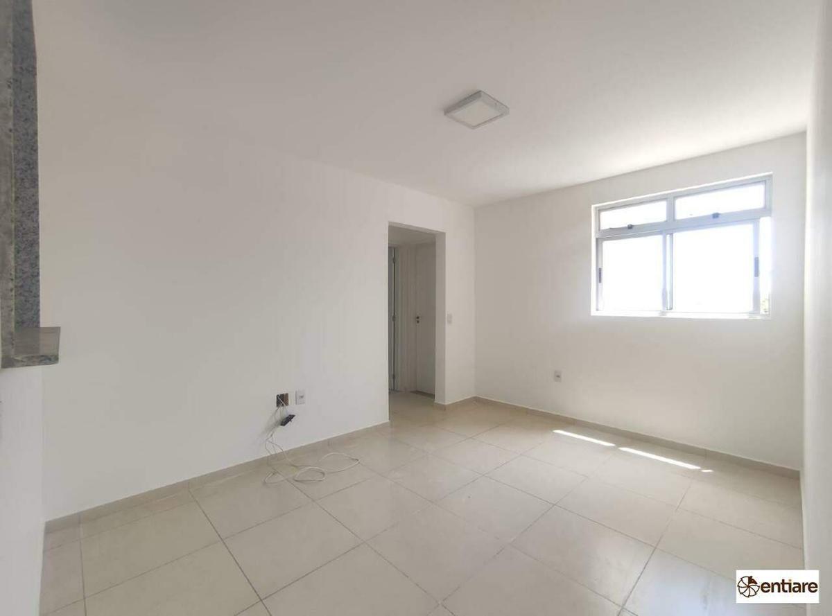 Apartamento, Conjunto Califórnia, 2 Quartos, 1 Vaga, 1 Suíte