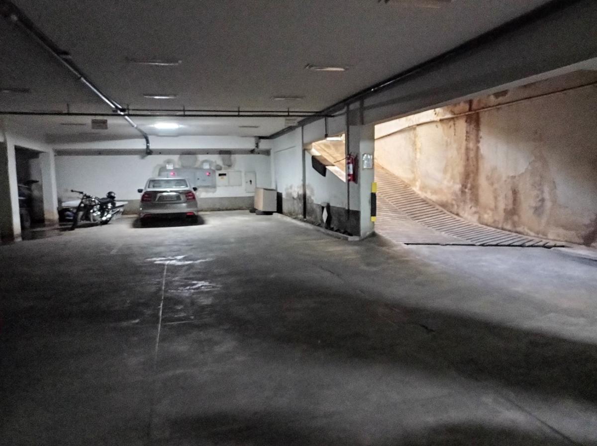 Prédio, São Pedro, 0 Quarto, 15 Vagas