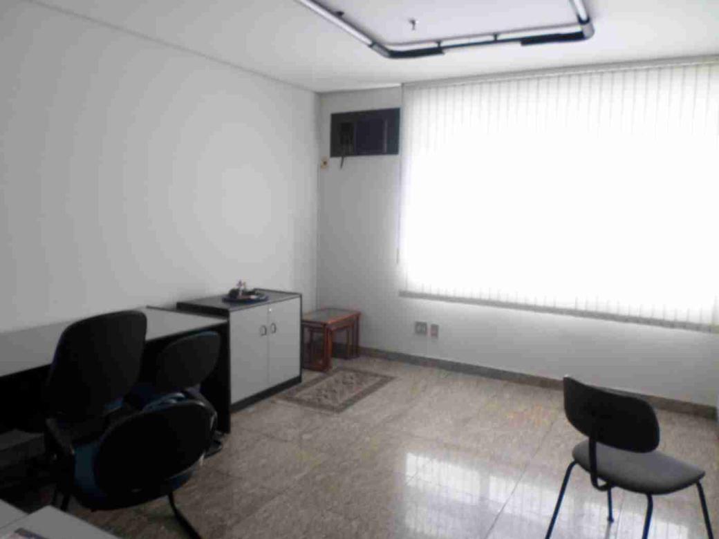 Sala, Lourdes, 1 Vaga
