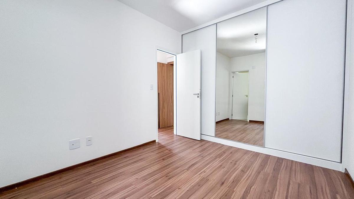 Apartamento, Cruzeiro, 3 Quartos, 2 Vagas, 2 Suítes