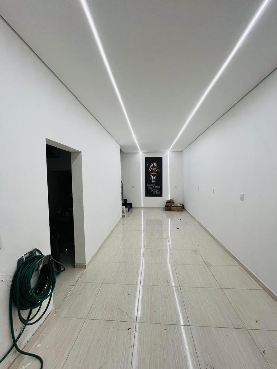 Casa, Parque Xangri-lá, 3 Quartos, 2 Vagas, 1 Suíte