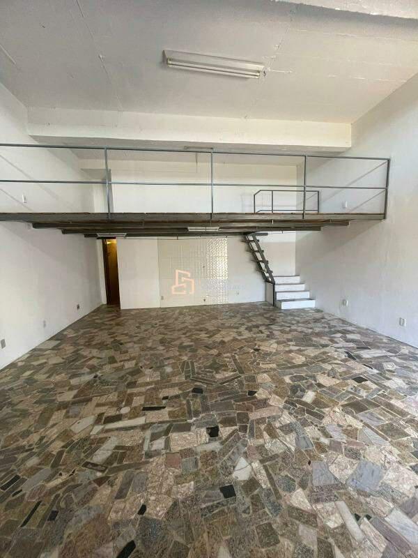 Loja, Esplanada