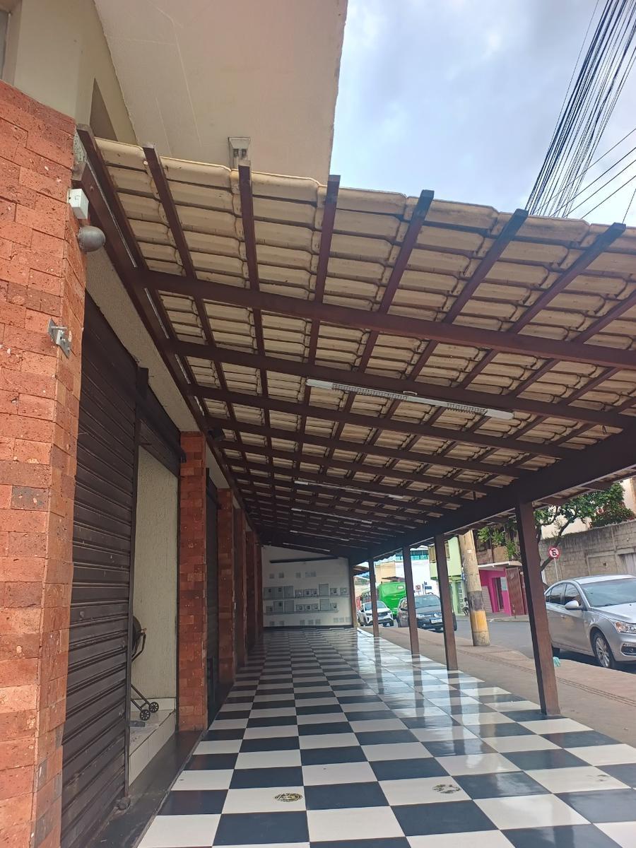 Andar, Nacional, 14 Quartos, 4 Vagas