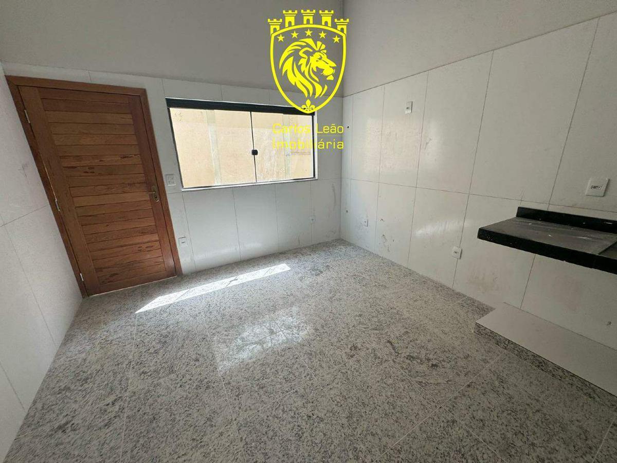 Sala, Palmeiras, 0 Quarto, 0 Vaga