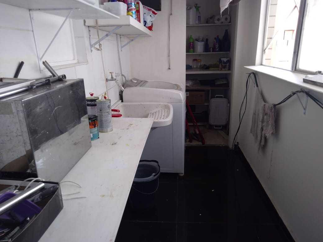 Apartamento, Gutierrez, 3 Quartos, 2 Vagas, 1 Suíte
