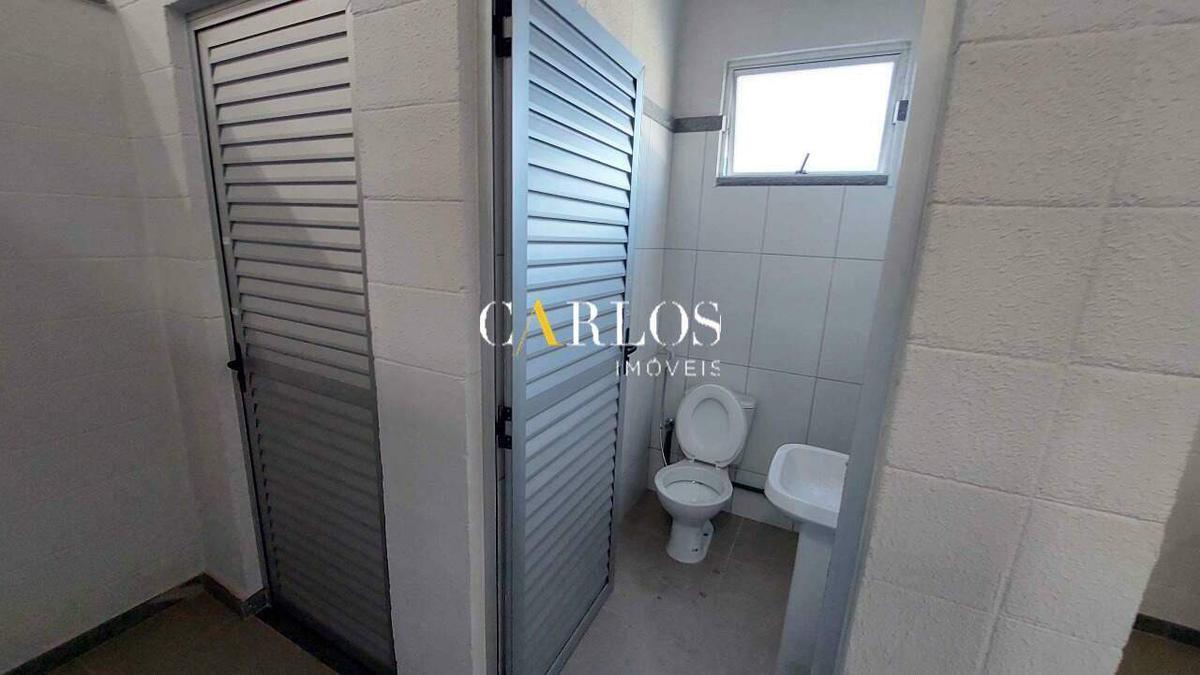 Galpão, Chácaras Reunidas Santa Terezinha, 3 Vagas