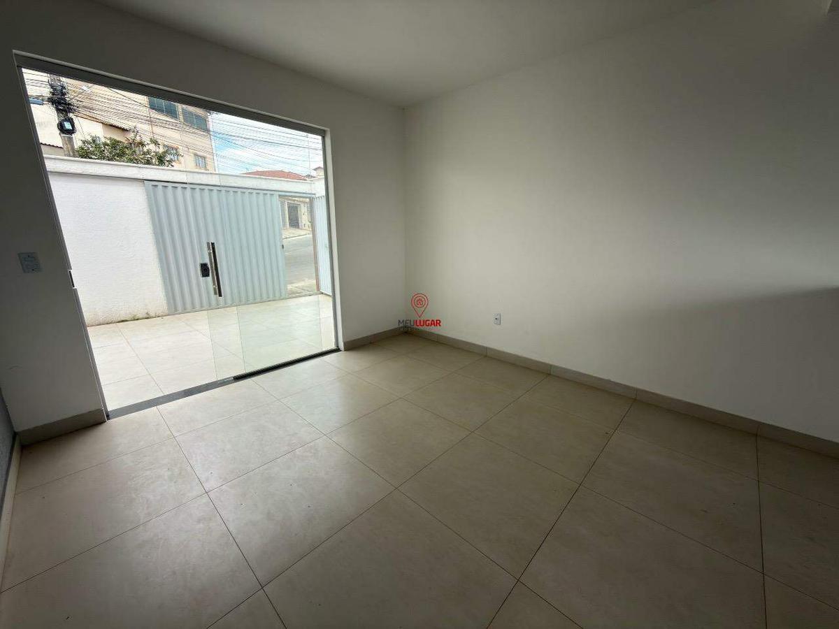 Casa, Novo Horizonte, 3 Quartos, 2 Vagas, 1 Suíte