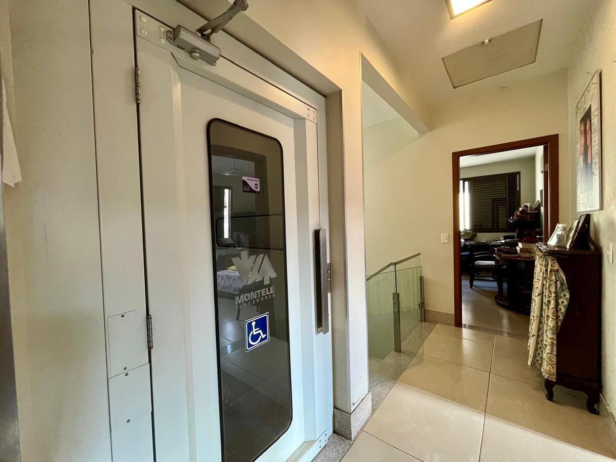 Casa, Anchieta, 4 Quartos, 6 Vagas, 4 Suítes