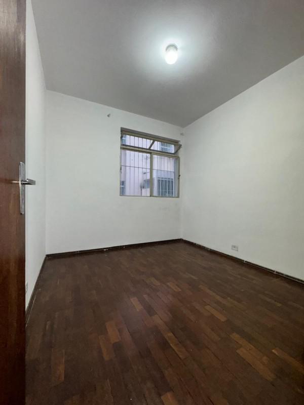 Apartamento, Sagrada Família, 2 Quartos, 1 Vaga