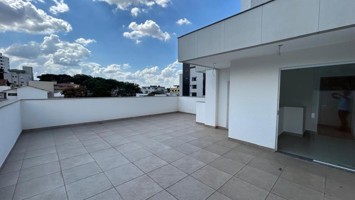 Cobertura, Jaraguá, 3 Quartos, 2 Vagas, 1 Suíte