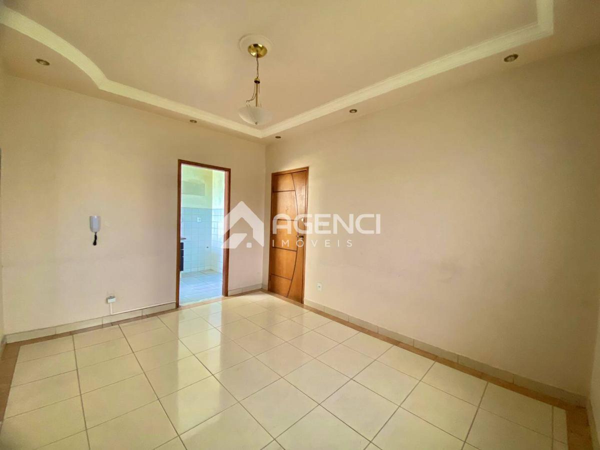 Apartamento, Camargos, 2 Quartos, 0 Vaga, 0 Suíte