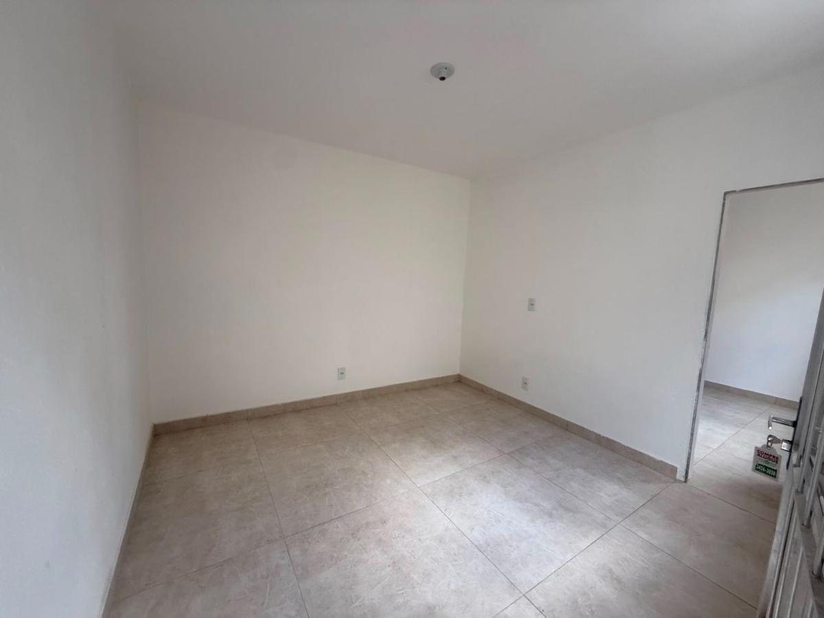Casa, Santa Cruz, 2 Quartos, 1 Vaga