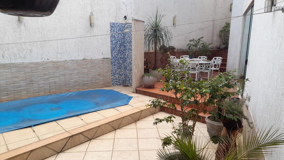 Casa, Caiçaras, 4 Quartos, 3 Vagas, 1 Suíte