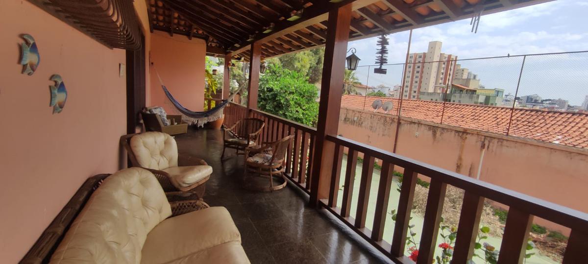 Casa, Santa Teresa, 8 Quartos, 15 Vagas, 1 Suíte