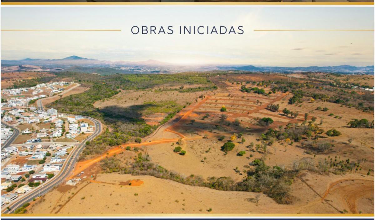 Lote, Centro, 0 Quarto, 0 Vaga