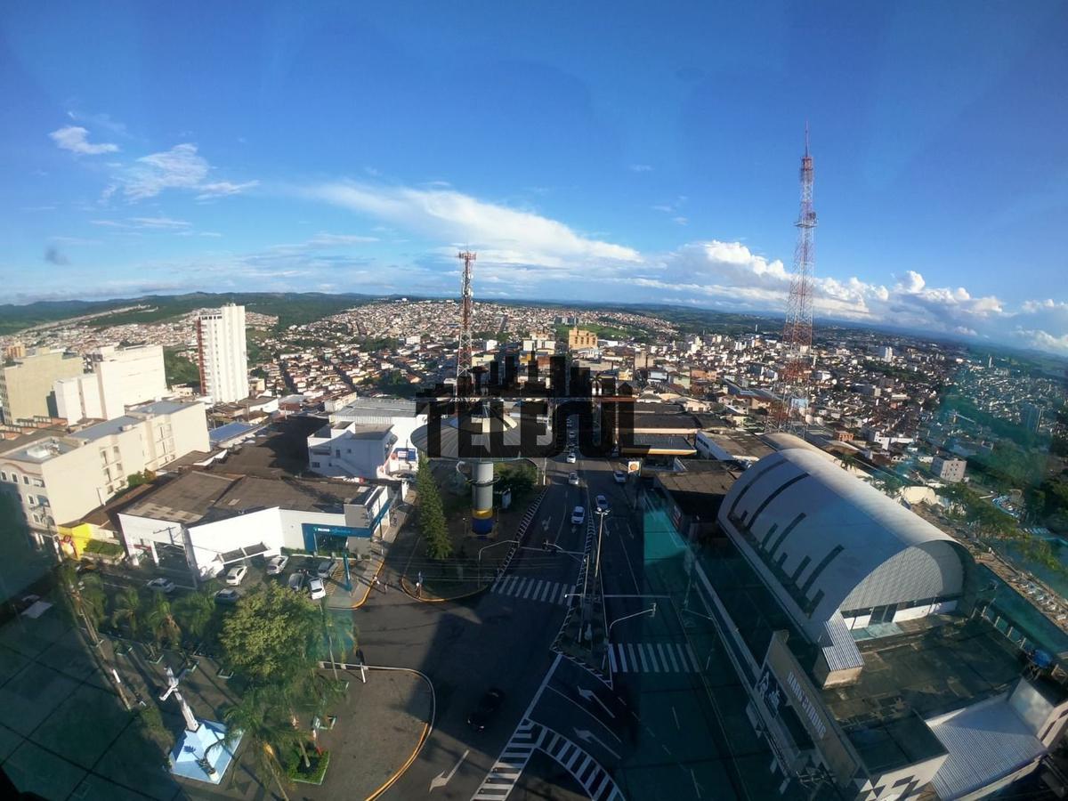 Galpão, Centro, 0 Quarto, 0 Vaga
