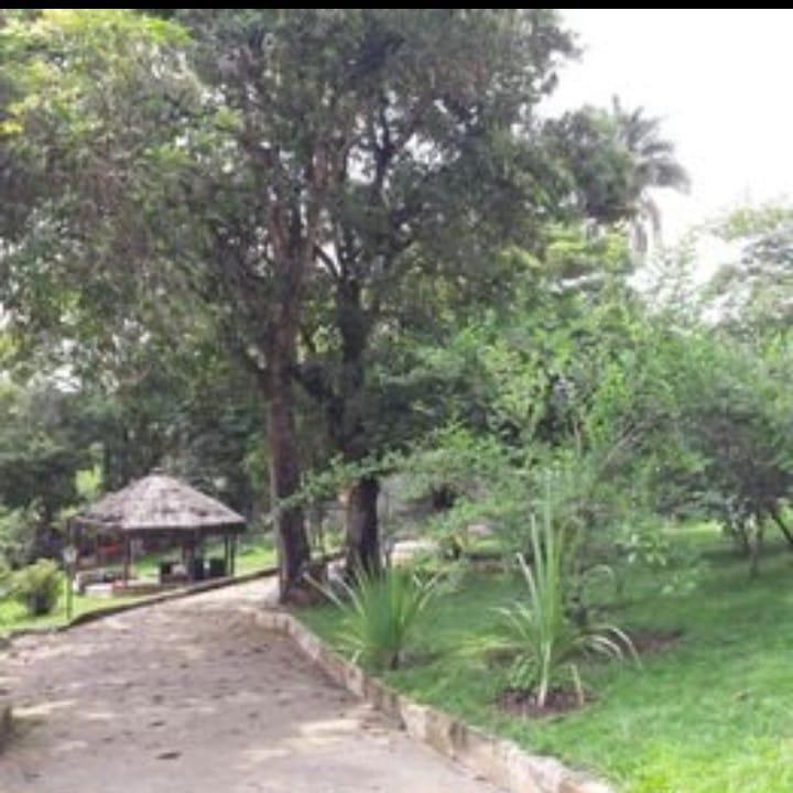 Fazenda, Charneca, 4 Quartos, 10 Vagas, 1 Suíte