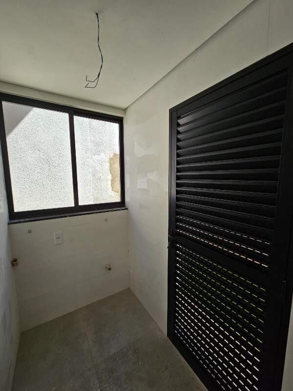 Casa, São Luiz (pampulha), 4 Quartos, 2 Vagas, 1 Suíte
