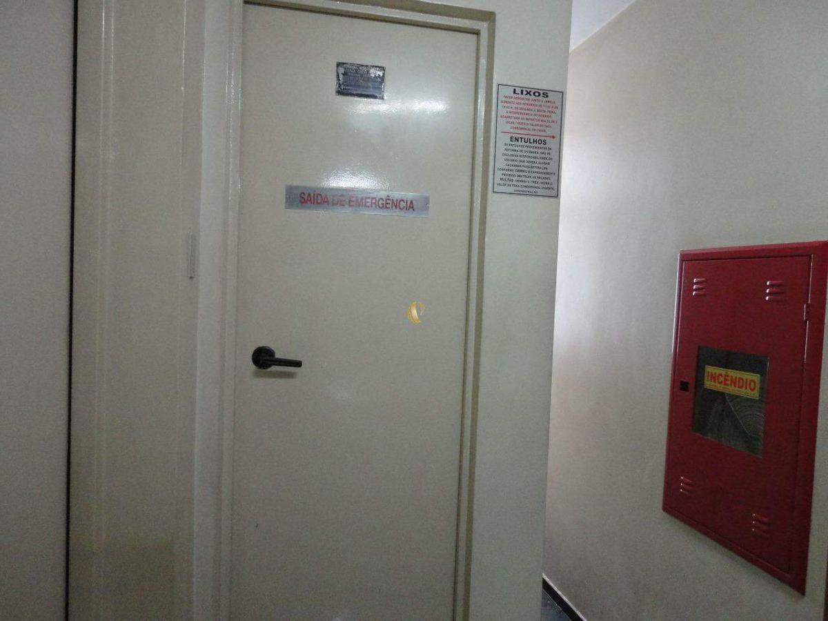 Sala, Centro, 0 Quarto, 1 Vaga