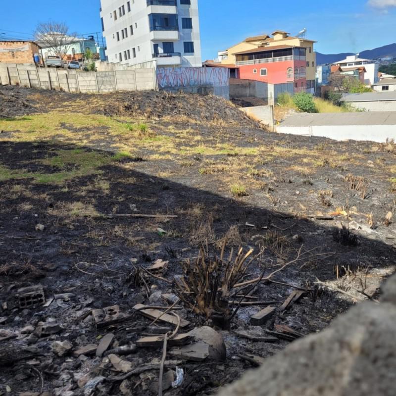 Lote, Jatobá (barreiro), 0 Quarto, 0 Vaga