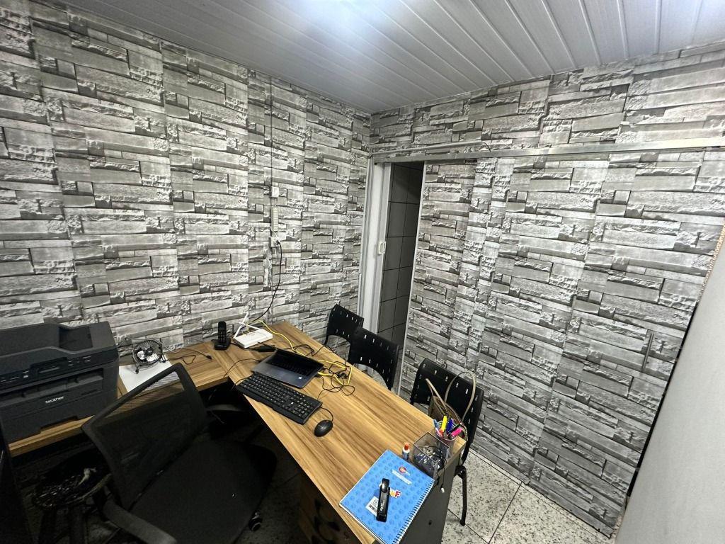 Casa, Nações Unidas, 5 Quartos, 2 Vagas, 1 Suíte