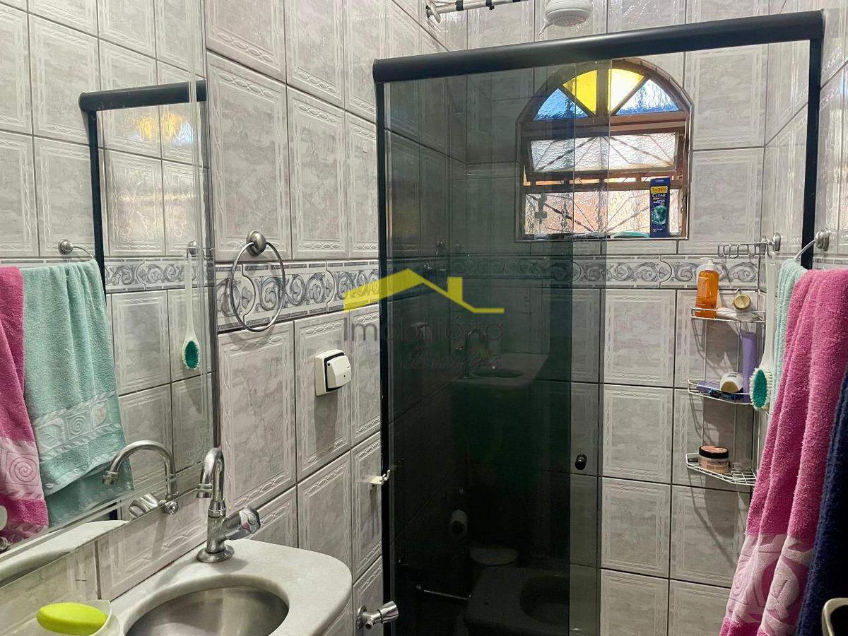 Casa, Jardim América, 9 Quartos, 4 Vagas, 2 Suítes