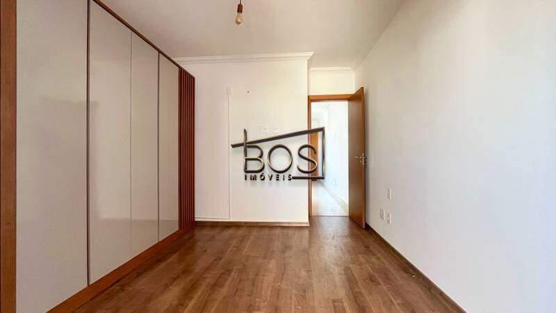 Apartamento, Sagrada Família, 1 Quarto, 1 Vaga