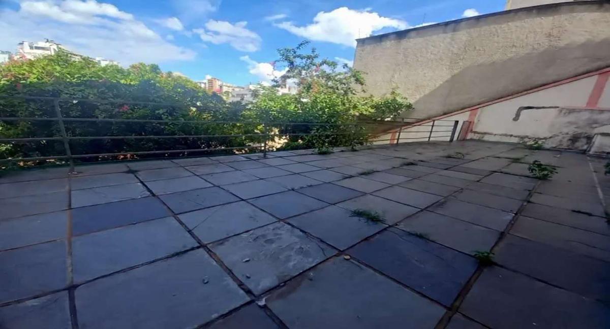 Casa, Cidade Nova, 5 Quartos, 3 Vagas, 1 Suíte