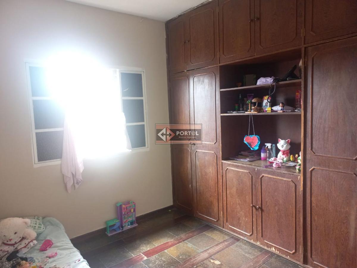 Casa, Planalto, 4 Quartos, 4 Vagas, 1 Suíte