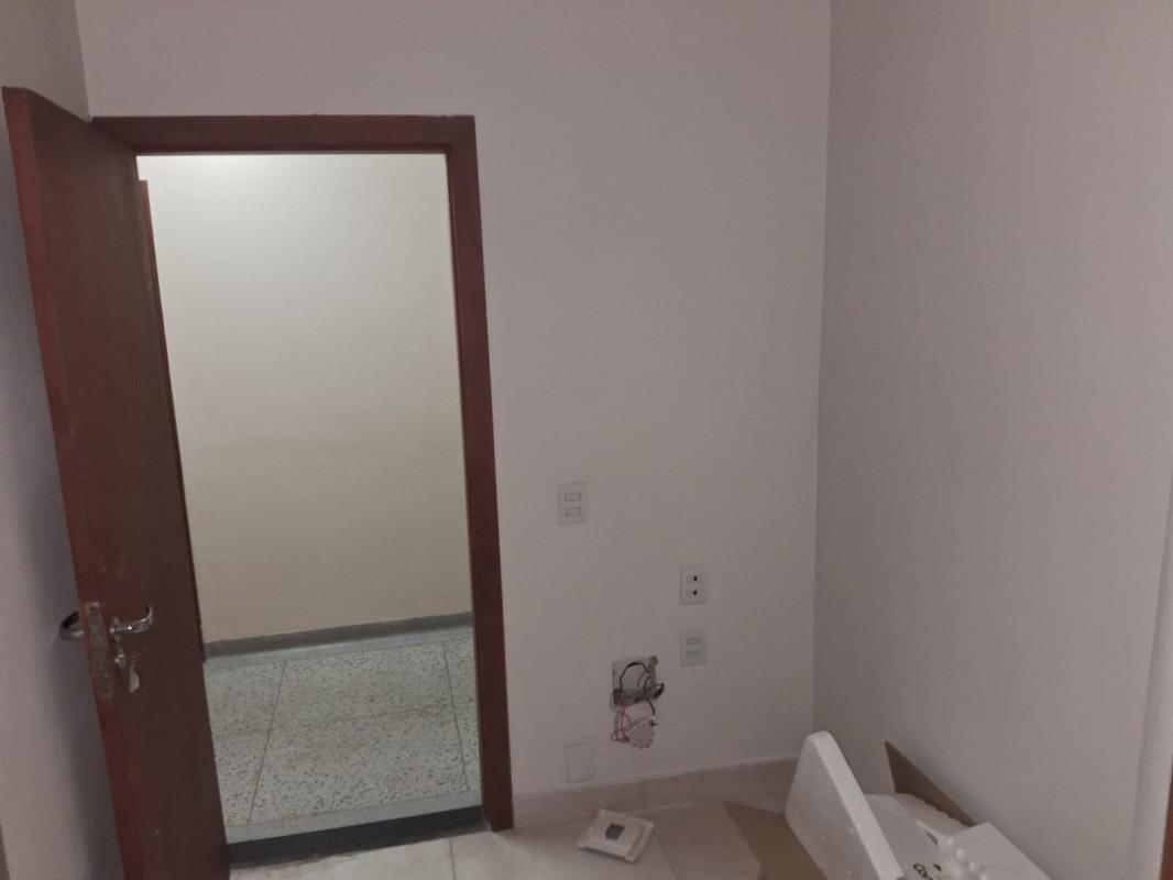 Sala, Centro, 0 Quarto, 0 Vaga