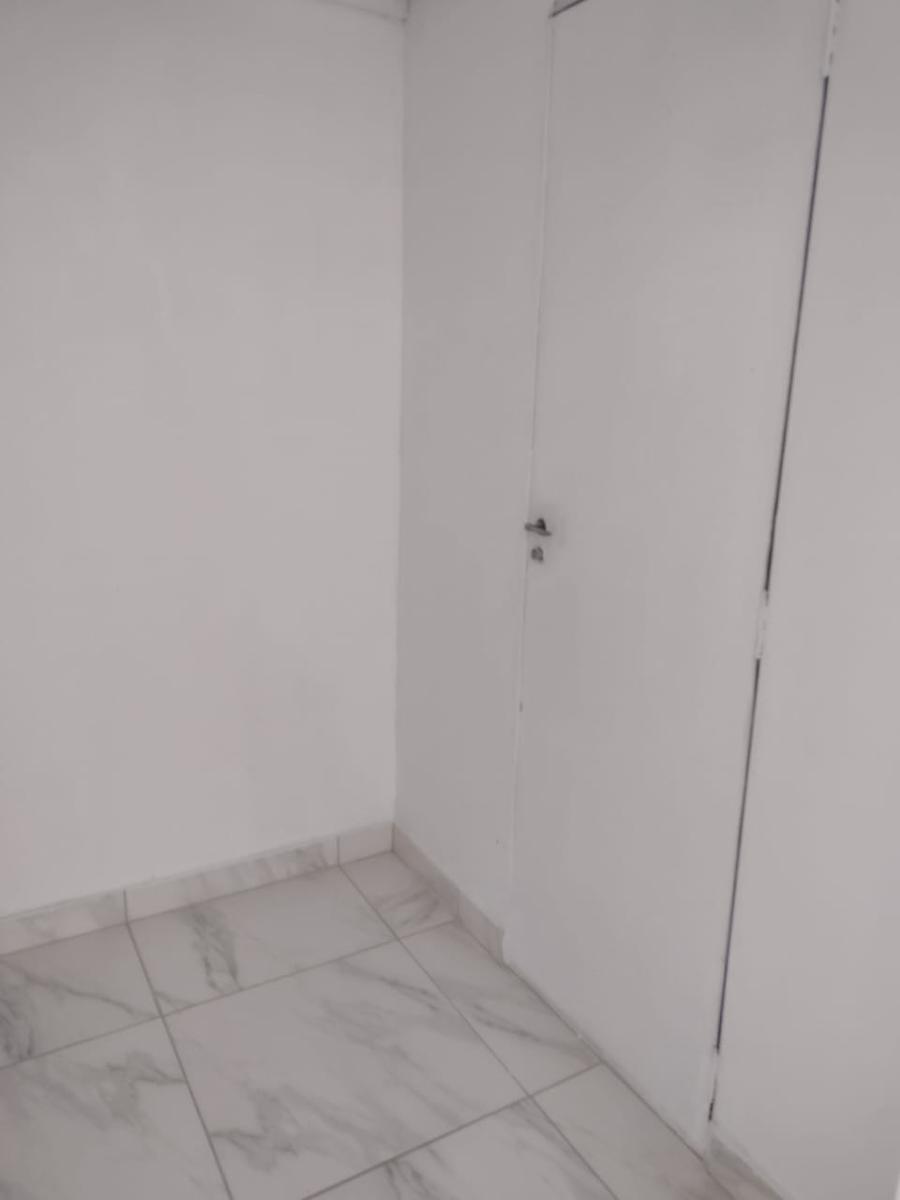 Sala, Barro Preto, 0 Quarto, 0 Vaga