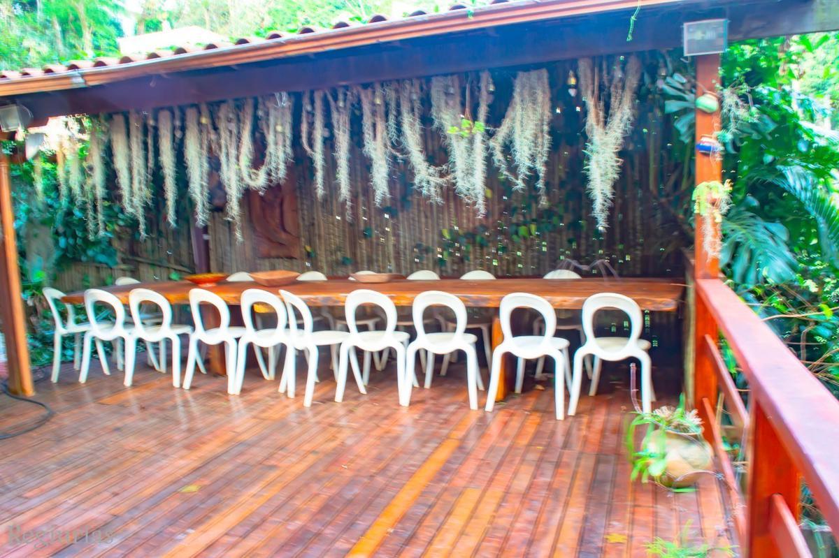 Casa, Retiro do Chalé, 4 Quartos, 6 Vagas, 1 Suíte