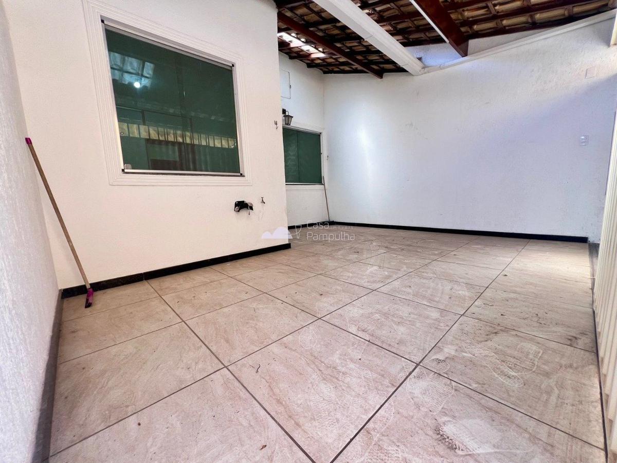 Casa, Santa Branca, 2 Quartos, 2 Vagas