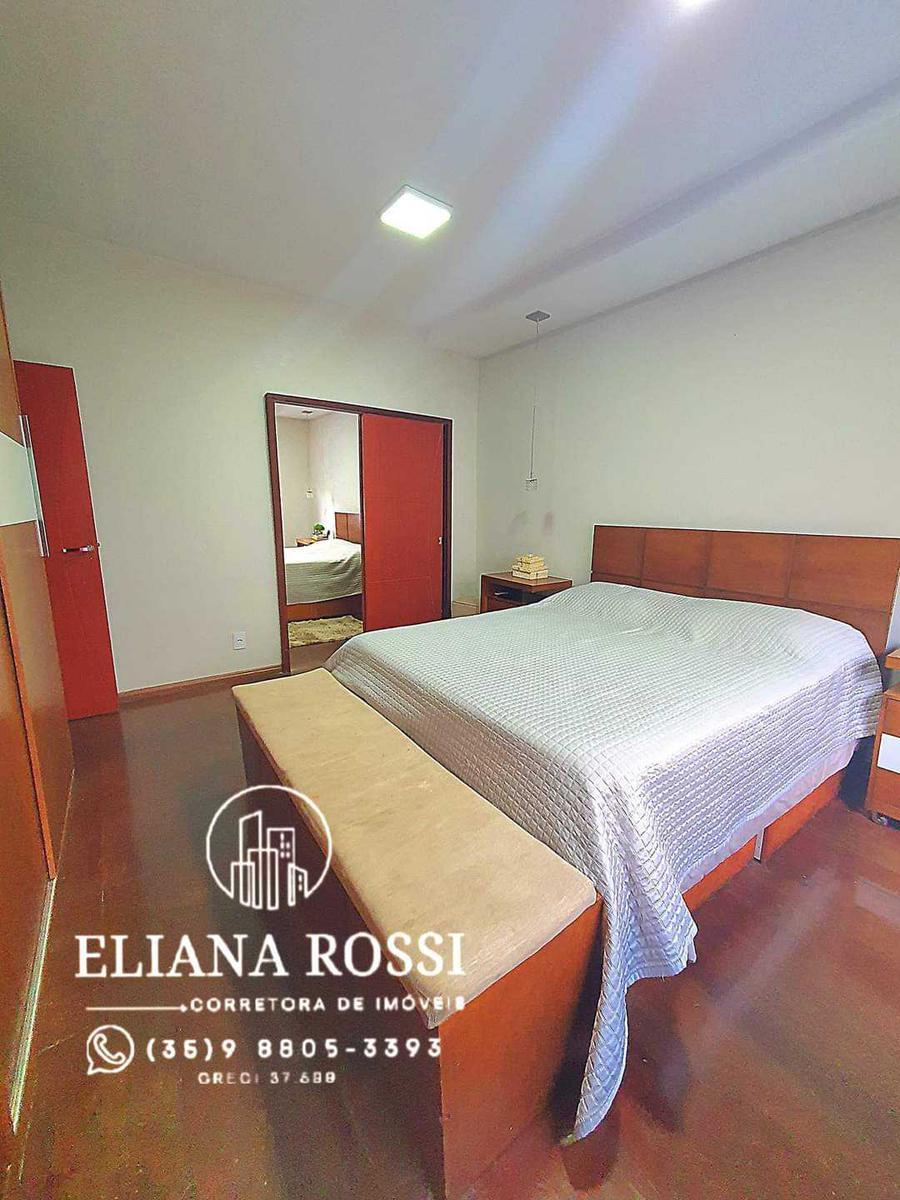 Casa, Campos Elíseos, 3 Quartos, 4 Vagas, 1 Suíte