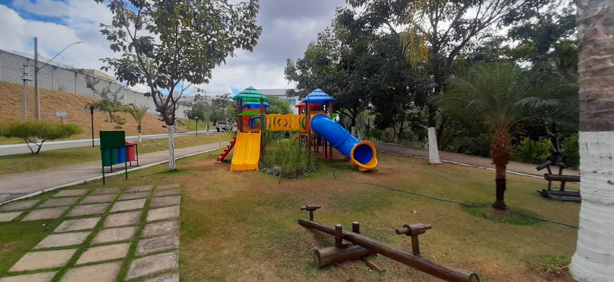 Casa, Condomínio Estância Silveira, 4 Quartos, 6 Vagas, 4 Suítes