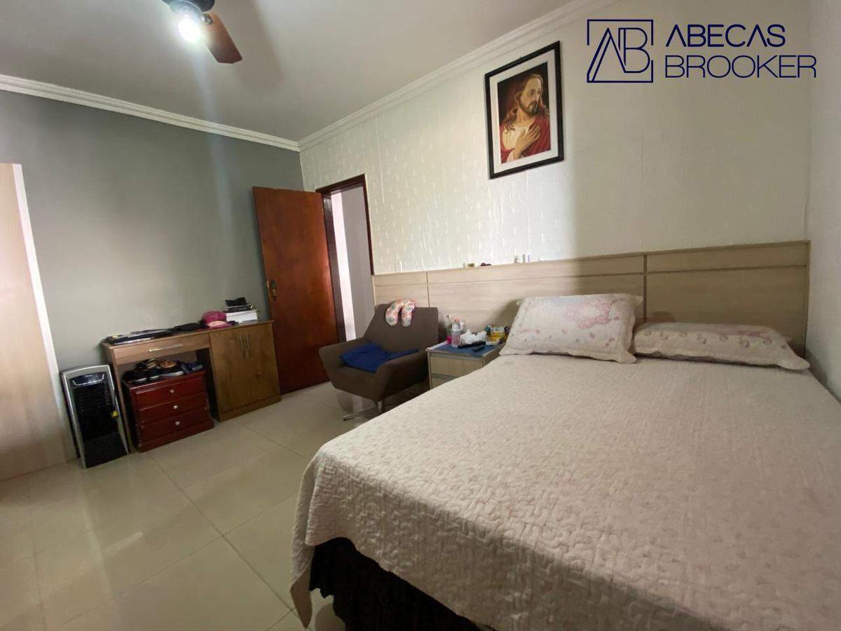 Casa, Estrela do Oriente, 3 Quartos, 2 Vagas, 1 Suíte