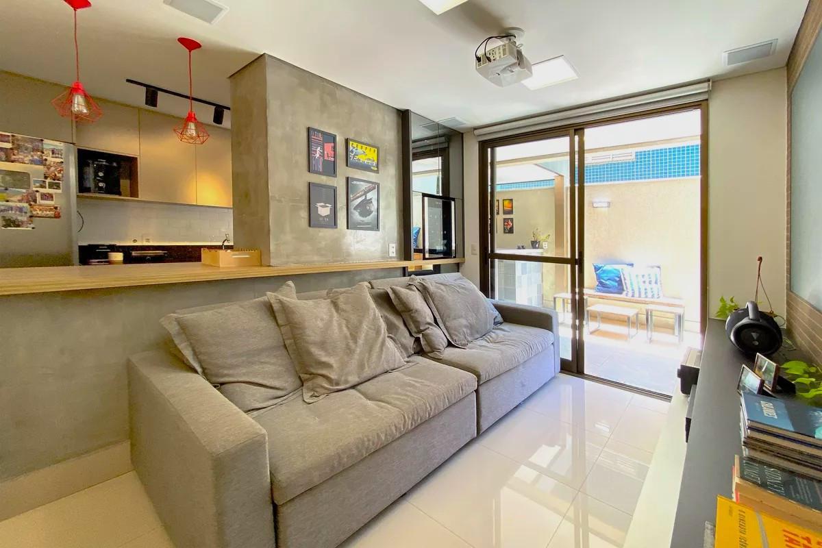 Apartamento, Funcionários, 2 Quartos, 2 Vagas, 2 Suítes