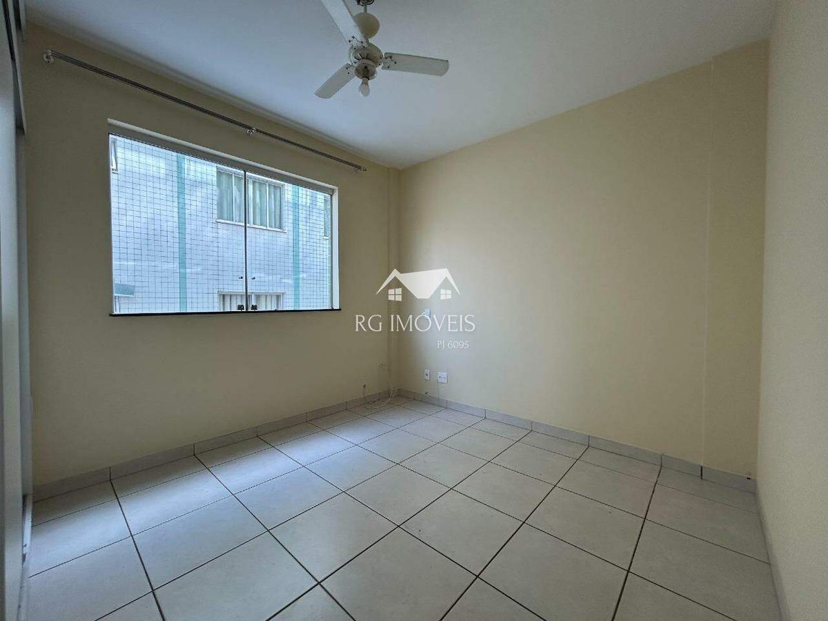 Apartamento, Barreiro, 4 Quartos, 2 Vagas, 1 Suíte