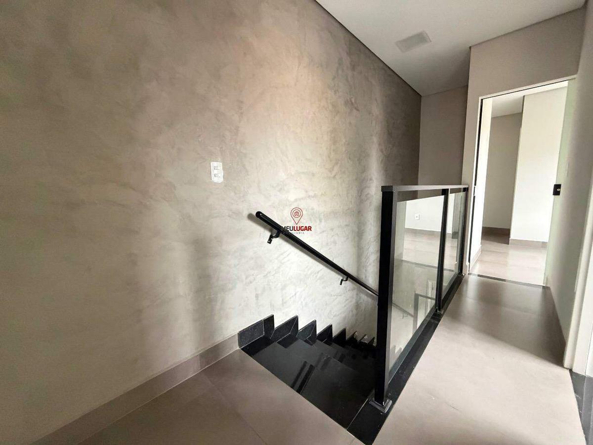 Casa, São Pedro, 3 Quartos, 2 Vagas, 1 Suíte