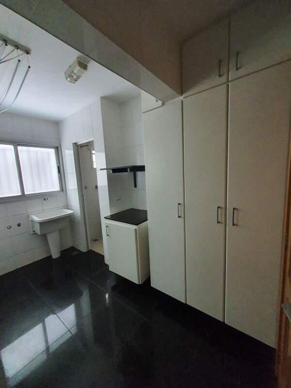 Apartamento, Funcionários, 4 Quartos, 3 Vagas, 1 Suíte